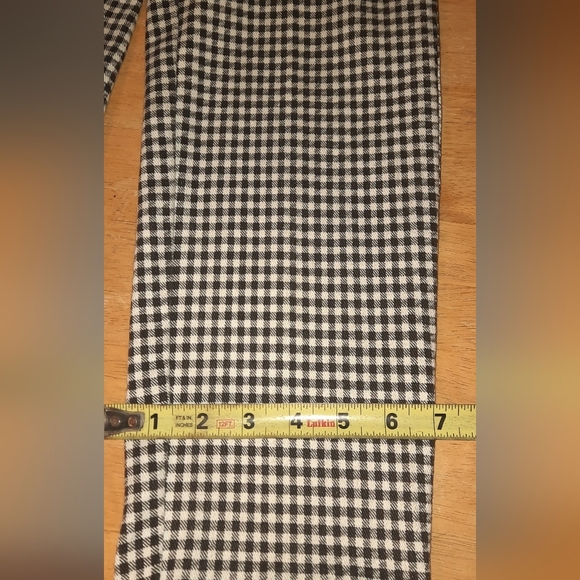 Vintage Chic Black and White Checkered Ankle Pants - Picture 9 of 9
